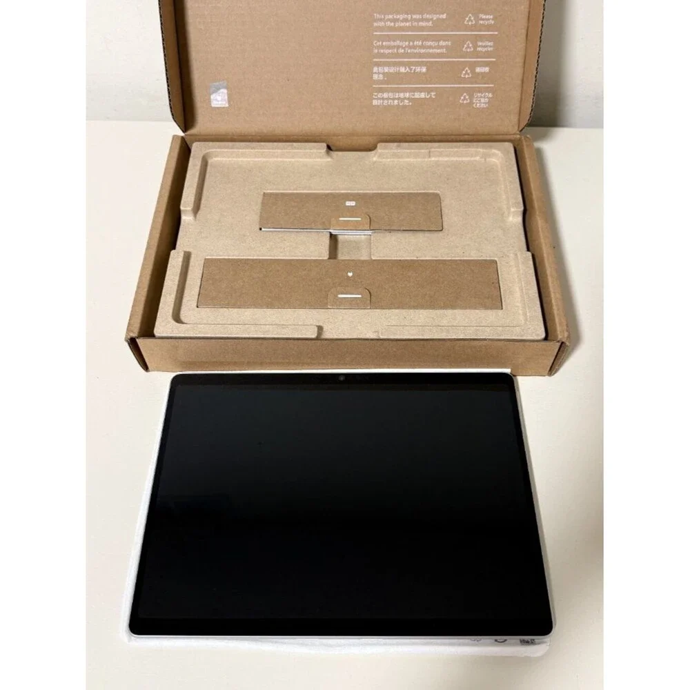 Microsoft Surface Pro 11 Snapdragon X Plus 16GB 256GB Platinum